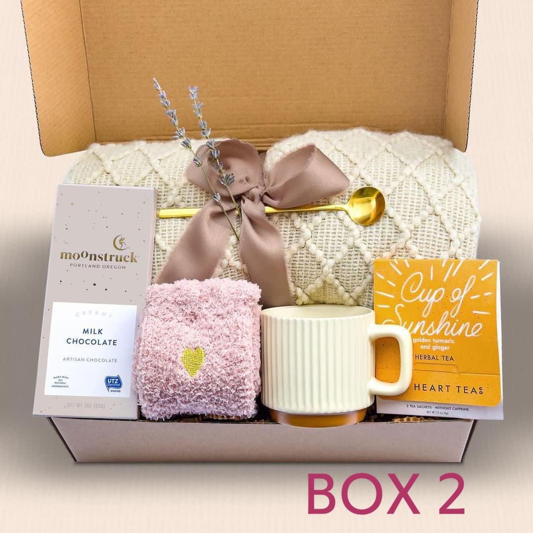 Hygee Gift Box, Hug In A Box, Encouragement Gift, Mom Gift Set, Thinking Of You Box, Cozy Care Package, Self Care Basket, Blanket Gift Box